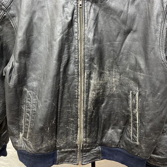 Vintage Weekends Heavily Distressed Faded Soft Leather Bomber Jacket - Picture 6 of 15